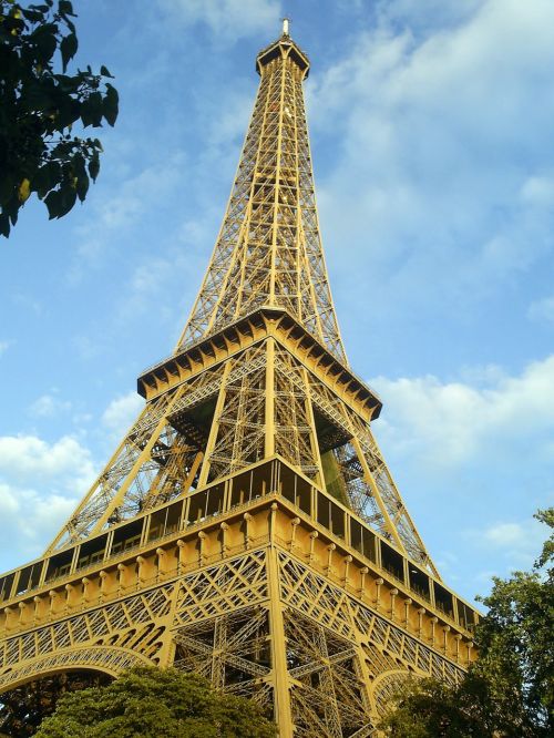 eiffel tower paris monument