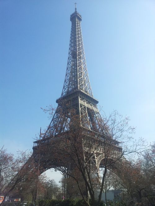 eiffel tower paris france