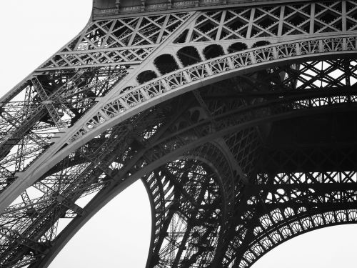 eiffel tower paris landmark