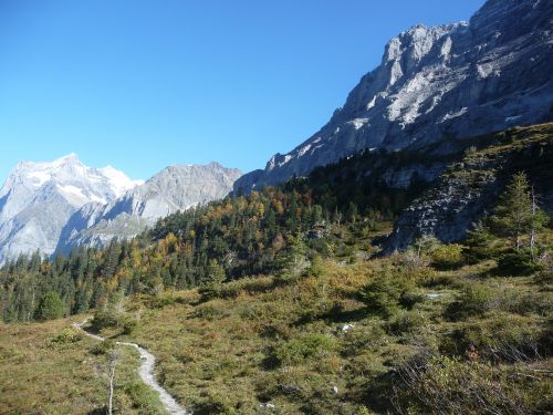 eigertrail bernese oberland autumn