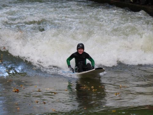 eisbach surf surfing