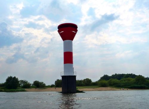 elbe beacon lighthouse