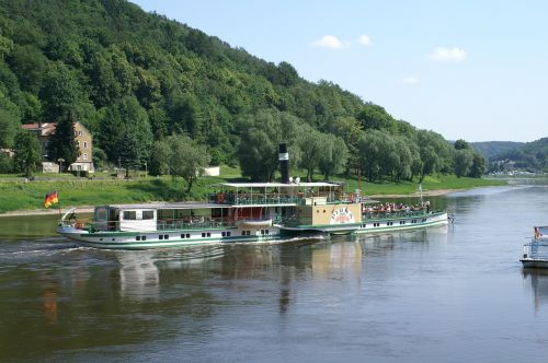 elbe river steamer
