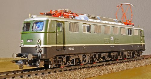 electric locomotive model scale h0