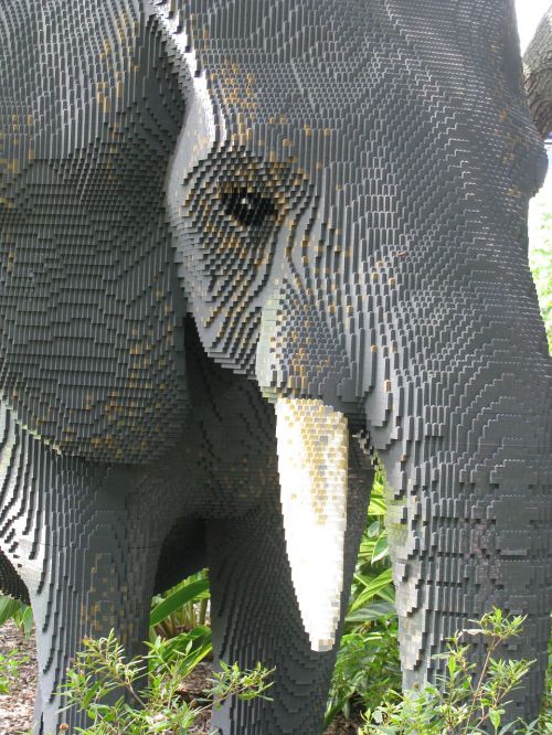 elephant lego legoland