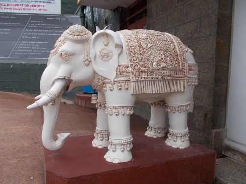 elephant indian sculpture statue