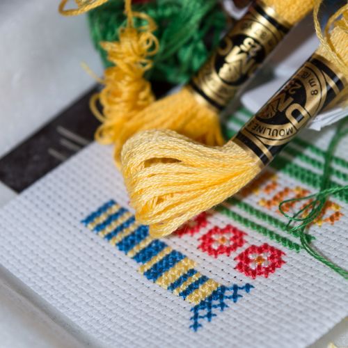 embroidery needlework thread