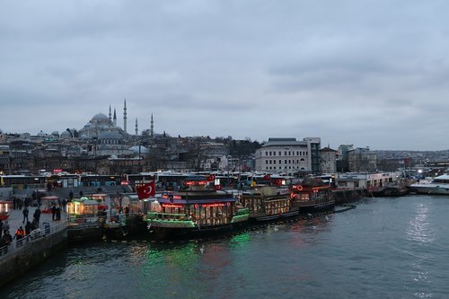 eminönü  süleymaniye  boat