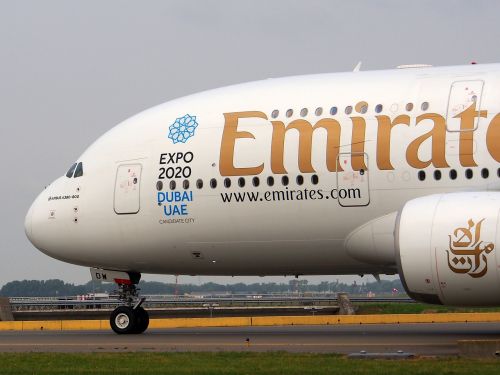 emirates airbus a380 aircraft