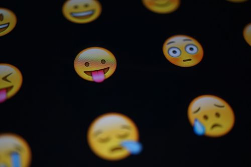 emoji faces tongue