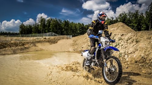 enduro motorbike motocross