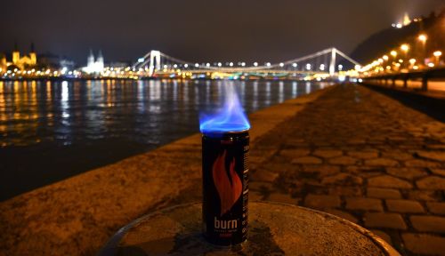 energy drink budapest at night