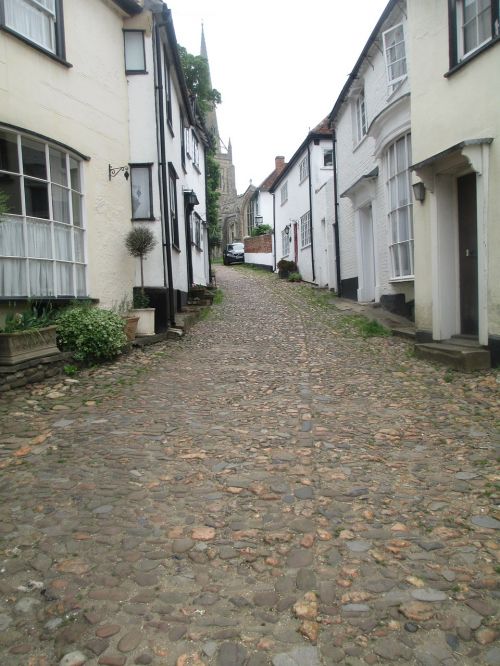 england cobblestone road