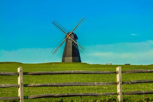 england windmill monument
