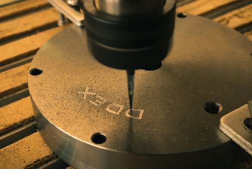 engraving on metal  milling  details