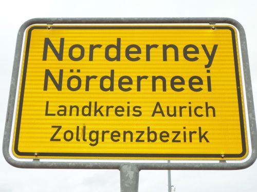 entrance norderney street sign