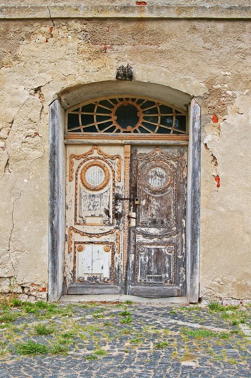 entrance door  old entrance door  antique