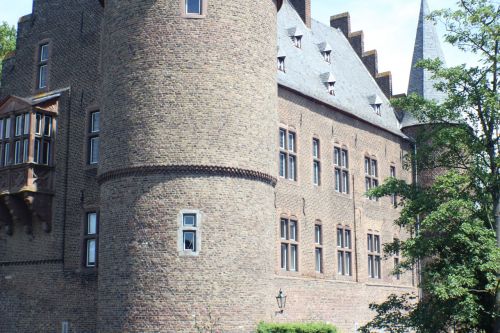 erftstadt konradsheim castle