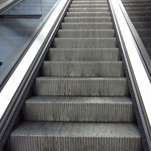 escalator gradually upward