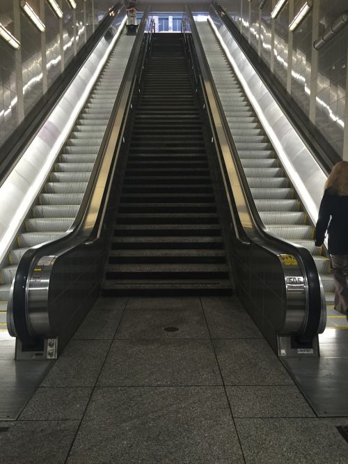 escalator stairs downtown