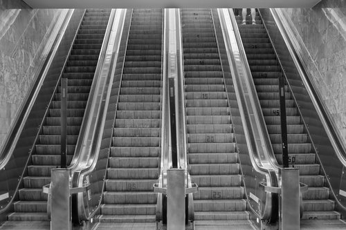 escalator  metro  city
