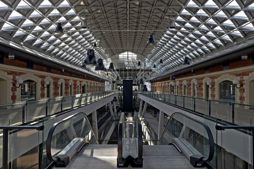 escalator interior design building