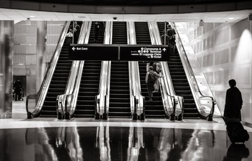 escalators shopping mall up