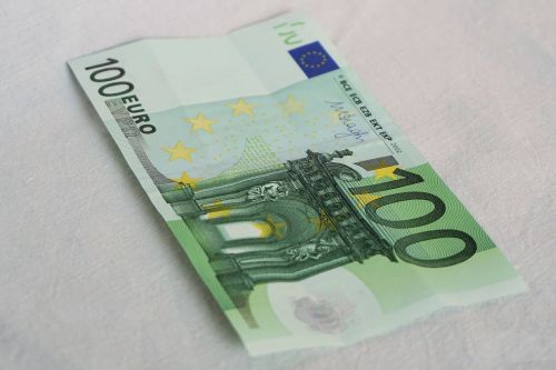 euro 100 100 euro