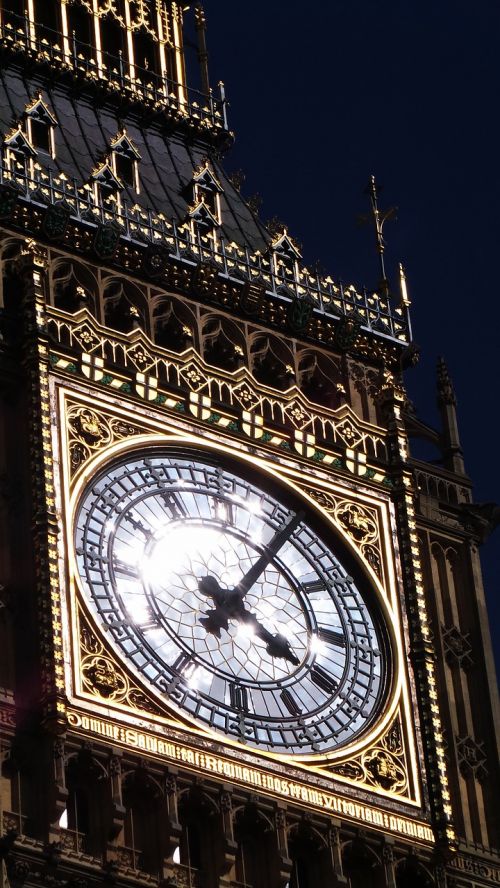 evening big ben westminster clock