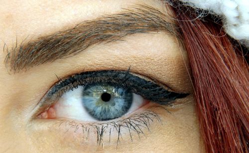 eye blue iris
