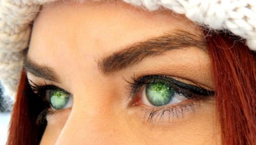 eye green iris