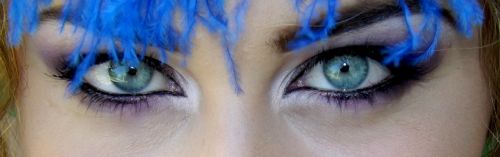 eye blue gene