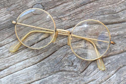 eye glass wood retro