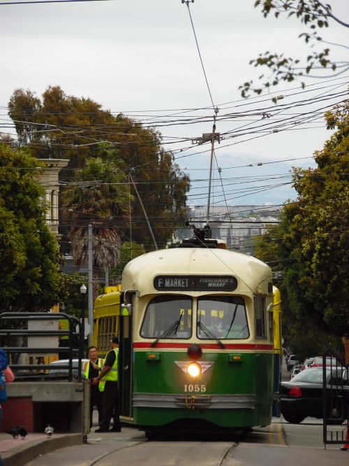 F Market Street Car