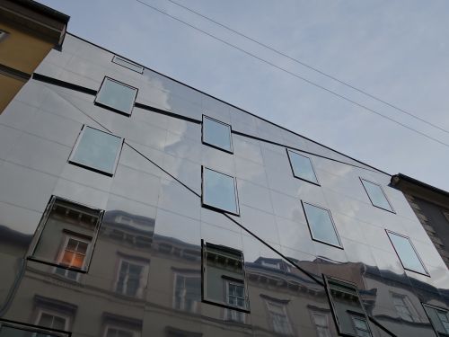 facade mirror architecture