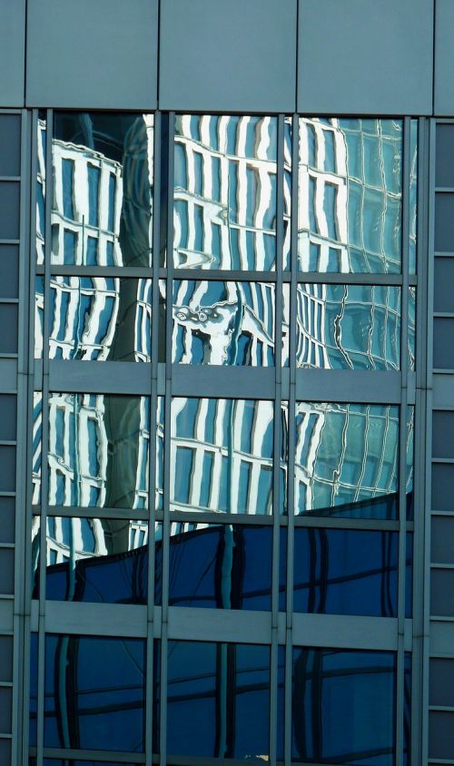 facade glass flawlessness