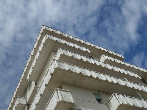 facade concrete sky