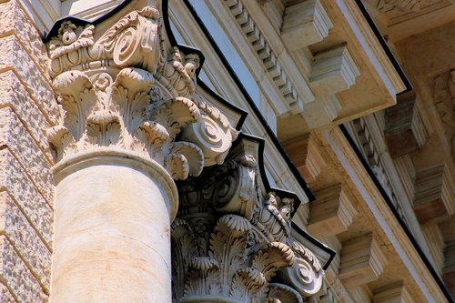 facade  pillar  capital