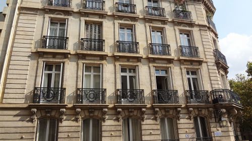 facade windows building