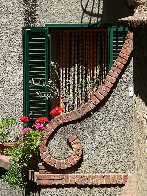 facade railing tuscany