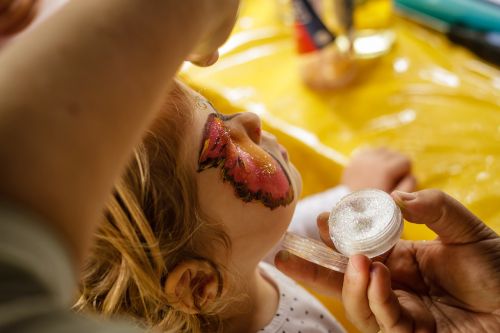 face painting child make up