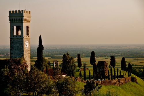 fagagna italy castle