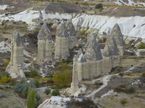 fairy chimneys tufa cappadocia