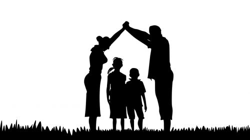 family silhouette prayer