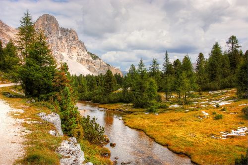 fanes dolomites mountains