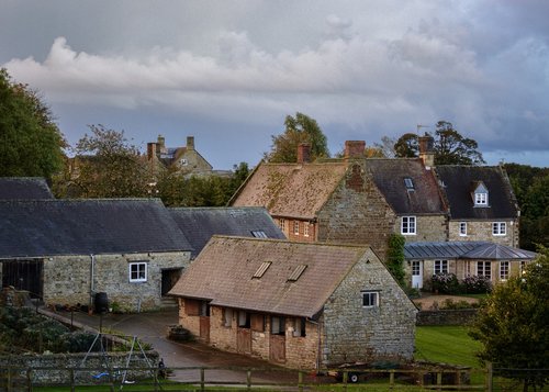farm house  village  cottage