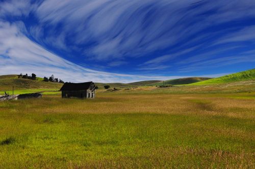 farmland hut cabin