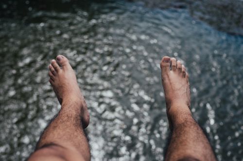 feet legs lake