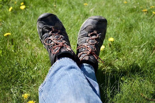 feet  relax  hike