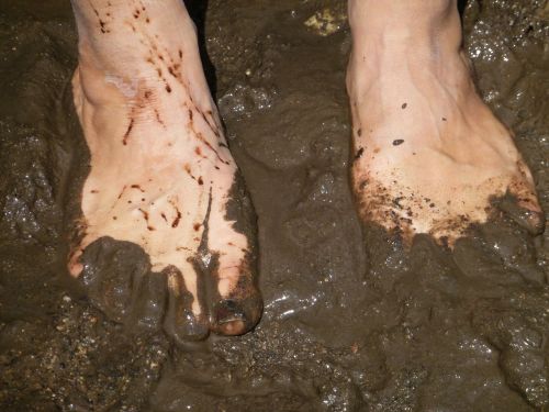 feet swamp dirty
